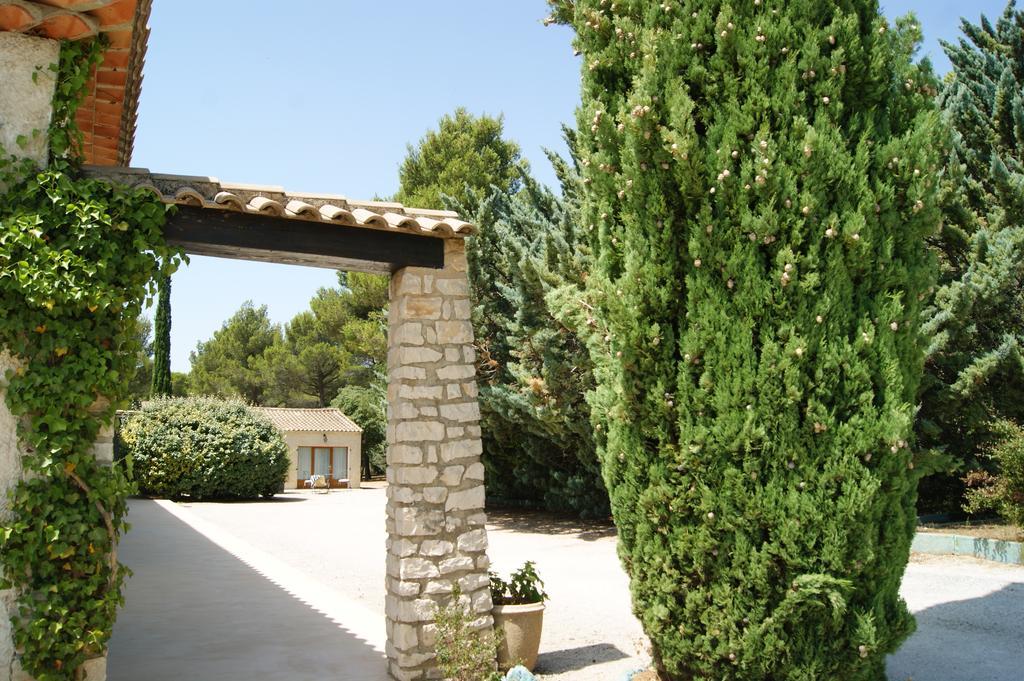 Les Mazets Du Luberon Bed & Breakfast Puget Екстериор снимка